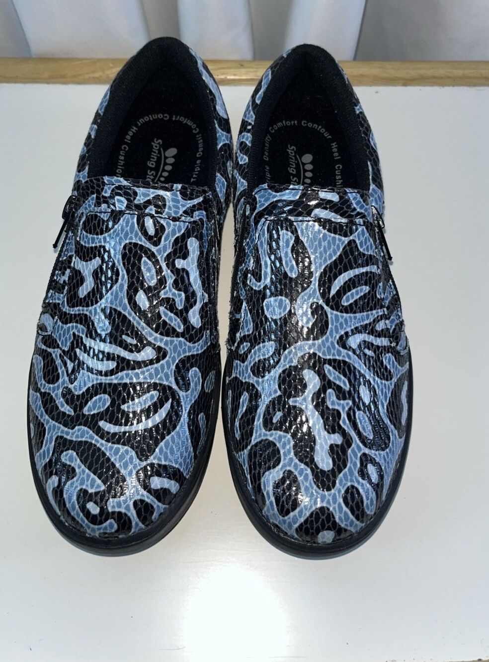 Spring Step Professional Women’s Inspire-winfwood Clog Size 5.5 Water Resistant